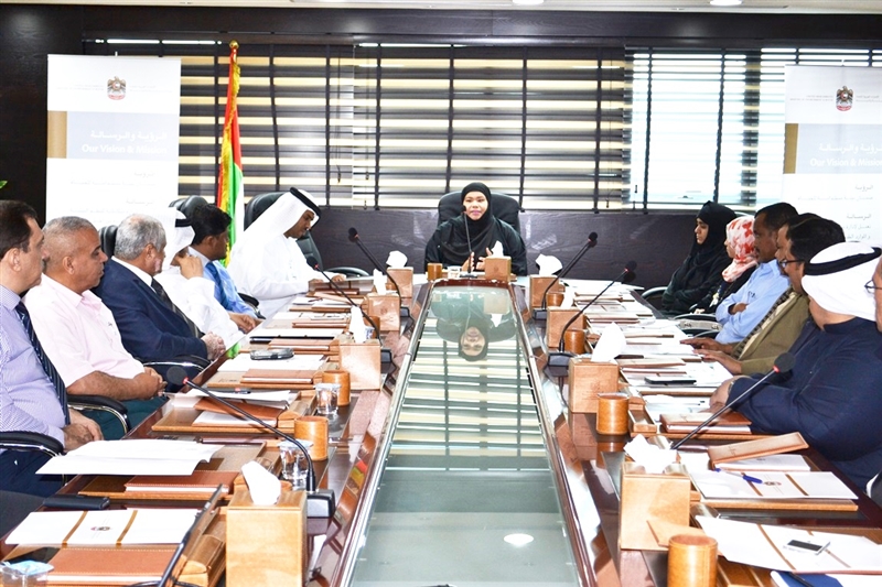 البيئة والمياه تناقش آلية تنظيم استيراد المدخلات والمنتجات العضوية 16.02.2015.jpg