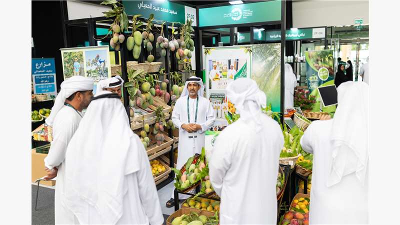 10آلاف زائر لفعاليات المؤتمر و المعرض الزراعي الإماراتي الأول بالعين